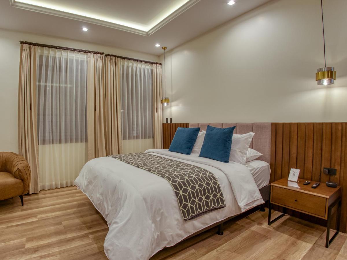 Wanderlot - Hotel Plaza Central Riobamba Exterior foto